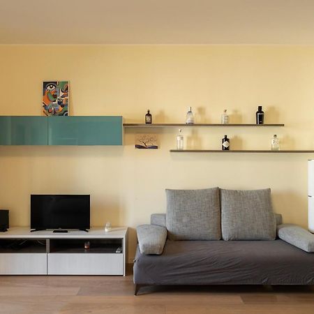 Bilocale Moderno Ed Esclusivo Lejlighed Milano Eksteriør billede